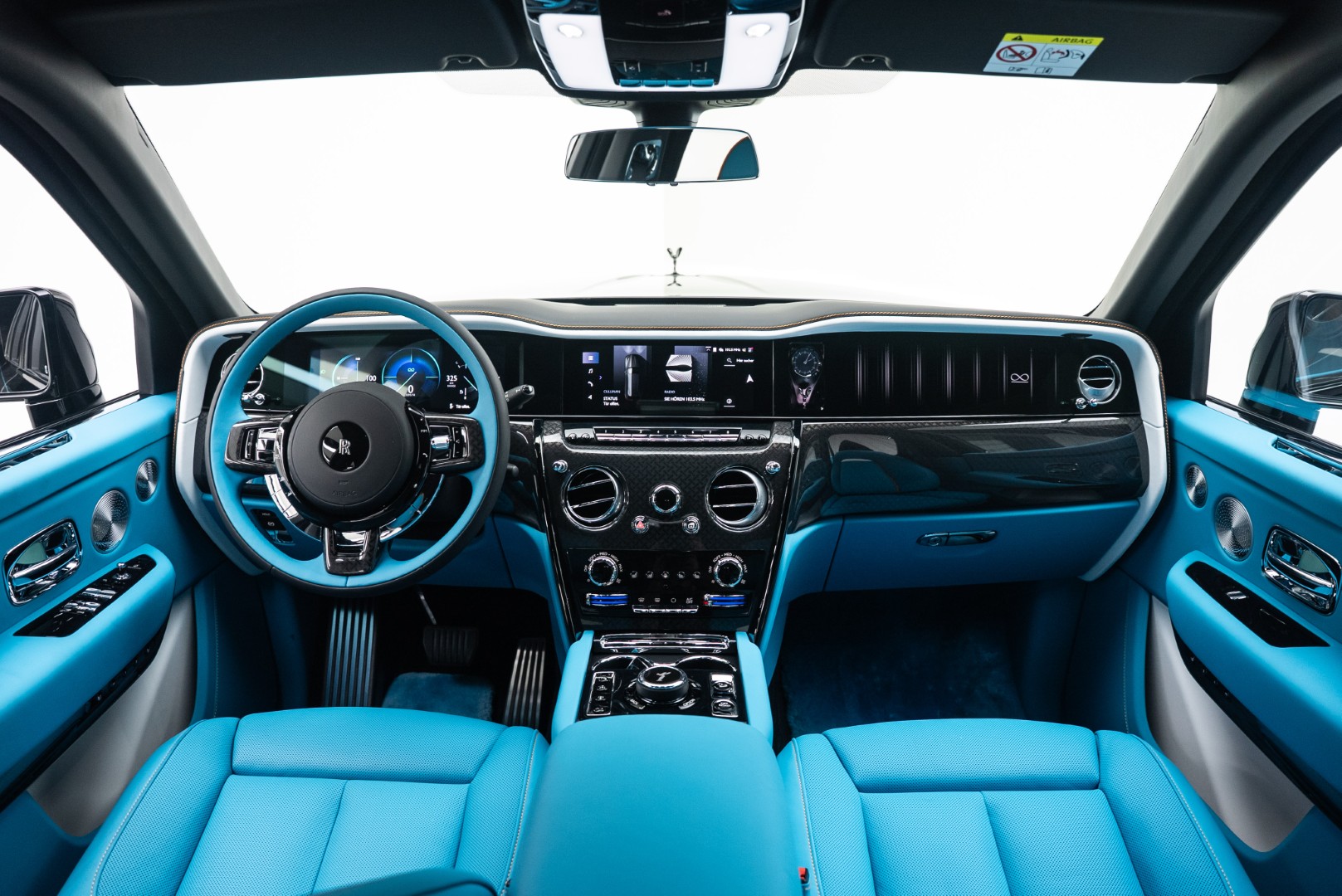 2025 ROLLS ROYCE CULLINAN |BLACK BADGE | BESPOKE AUDIO SYSTEM | FULL OPTION